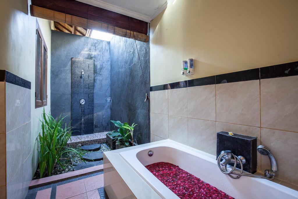 Putri Bali Villa Seminyak Rum bild