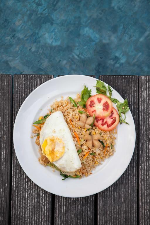 Putri Bali Villa Seminyak Exteriör bild