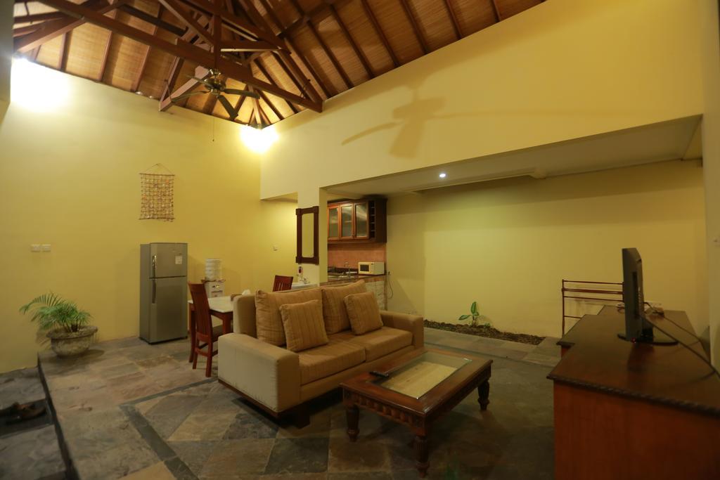 Putri Bali Villa Seminyak Exteriör bild