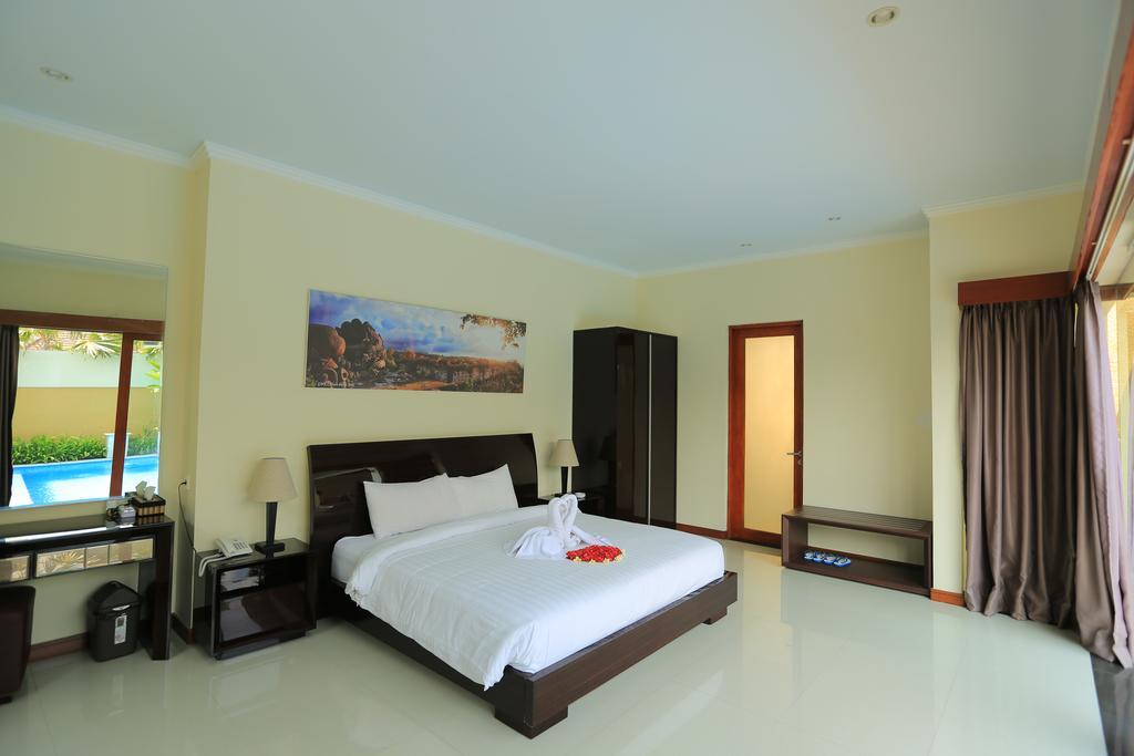 Putri Bali Villa Seminyak Exteriör bild