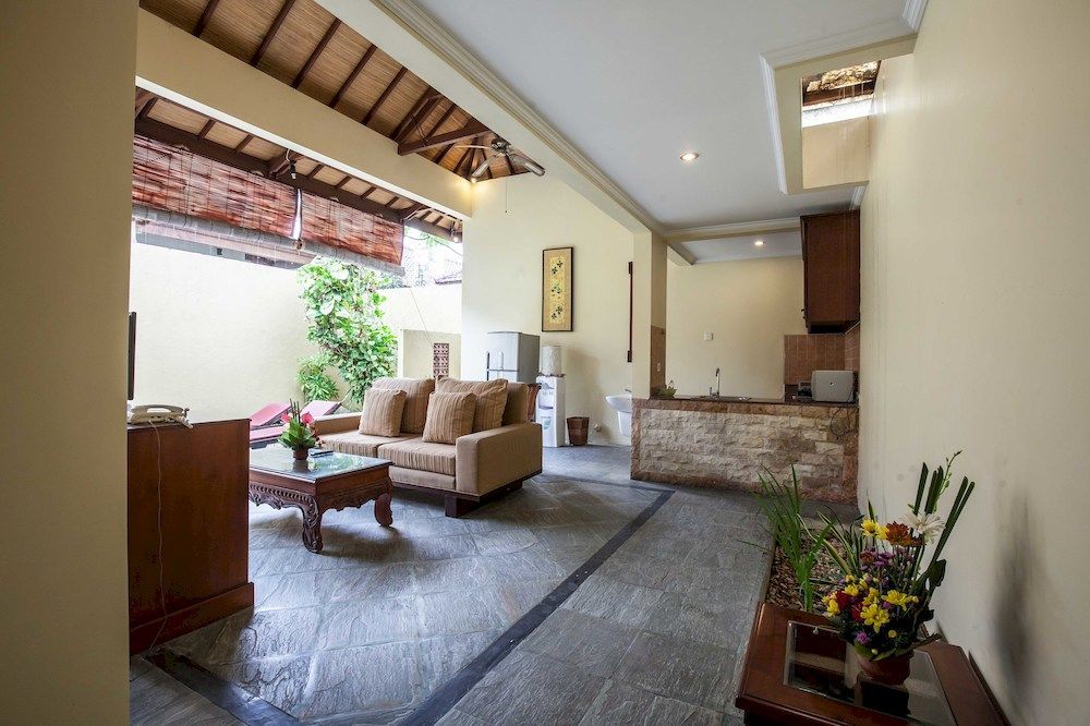 Putri Bali Villa Seminyak Exteriör bild